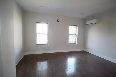 303 Perry St, Trenton, NJ 08618