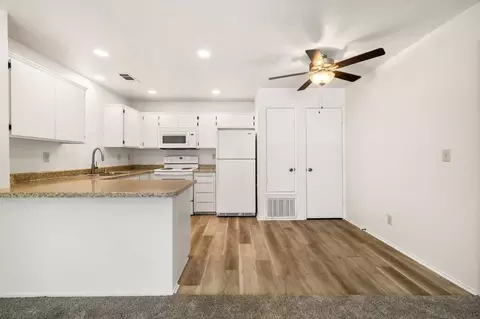 2060 Amanda Way, Chico, CA 95928