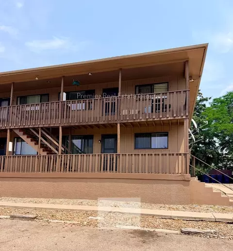 1480 Hathaway Dr, Cimarron Hills, CO 80915