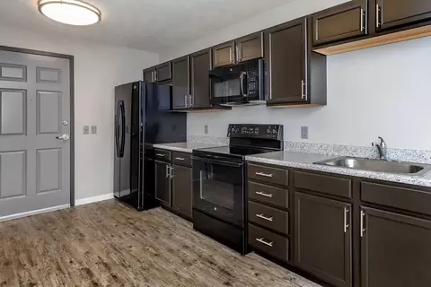 445 Honor Dr, Lincoln, NE 68510