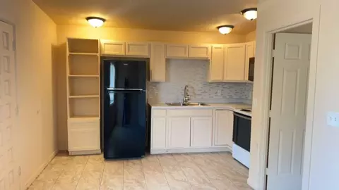 6714 N 54th Ave, Glendale, AZ 85301