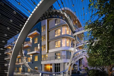 207 E Seaside Way, Long Beach, CA 90802