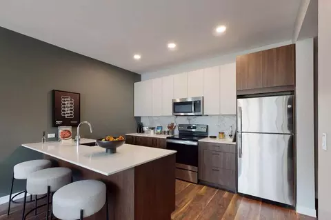 520 E Armour Blvd, Kansas City, MO 64109 photo 3