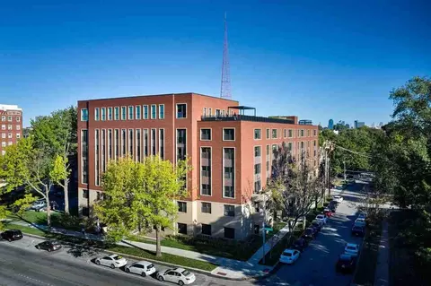520 E Armour Blvd, Kansas City, MO 64109 photo 25