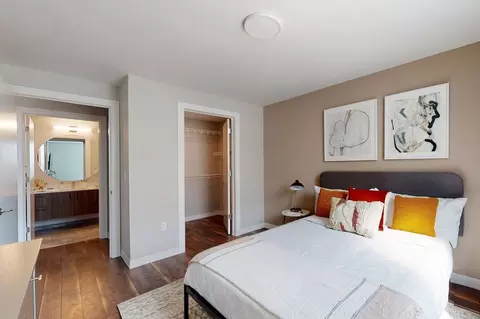 520 E Armour Blvd, Kansas City, MO 64109 photo 5