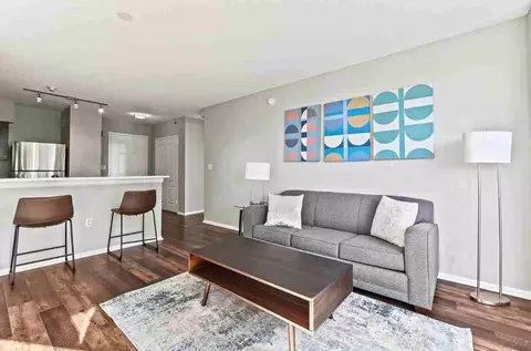 Bank St, White Plains, NY 10606