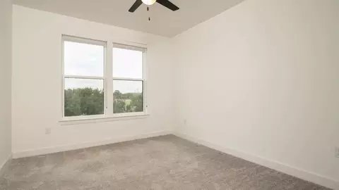 1401 Art Dilly Dr, Austin, TX 78702 photo 19