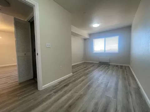 410 7th St, Oakland, CA 94607 photo 5