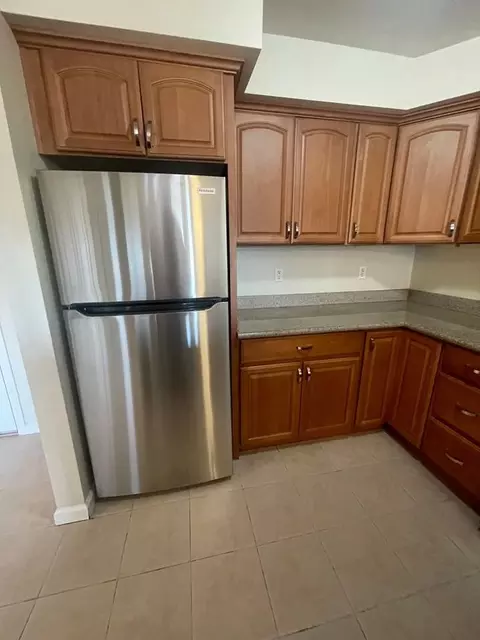 410 7th St, Oakland, CA 94607 photo 2