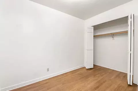 21 W Lee St, Seattle, WA 98119