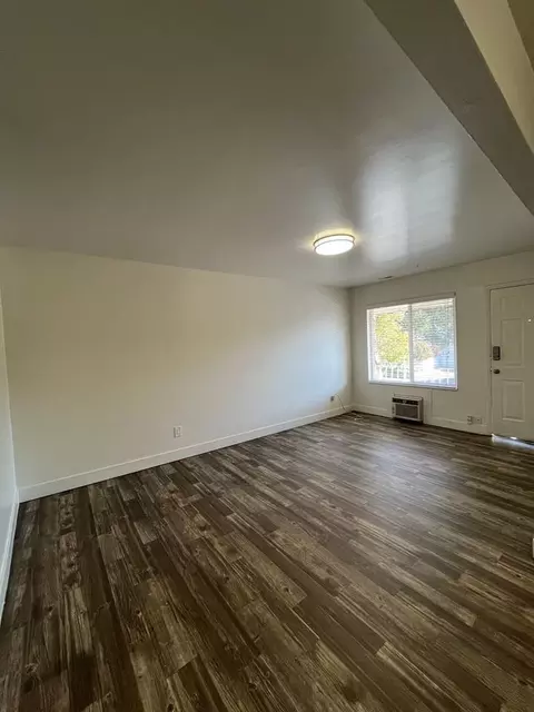 1912 S Douglas St, Salt Lake City, UT 84105
