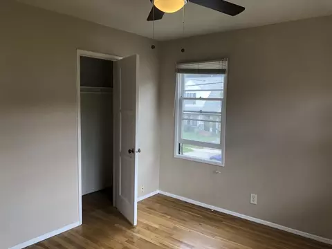 2421 Silver Lake Blvd, Los Angeles, CA 90039