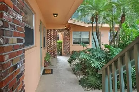 373 NW 4th Diagonal, Boca Raton, FL 33432 photo 3
