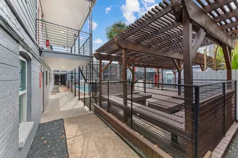206 W 38th St, Austin, TX 78705 photo 37