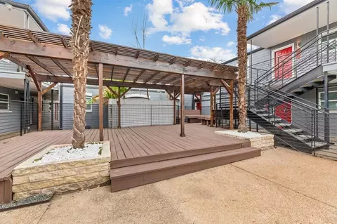 206 W 38th St, Austin, TX 78705 photo 36