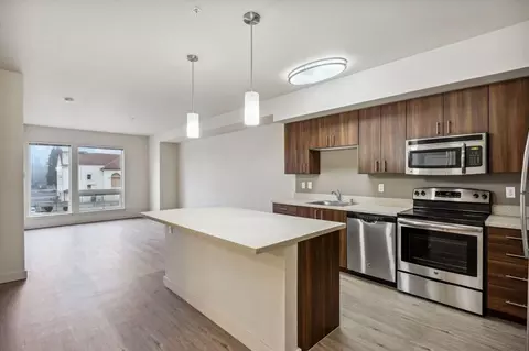 323 Garfield St S, Parkland, WA 98444