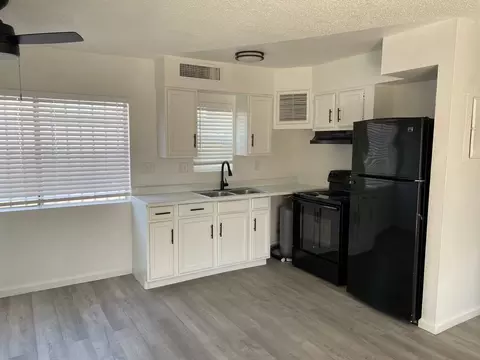 6802 6862 N 44th Ave #6802-6802, Glendale, AZ 85301