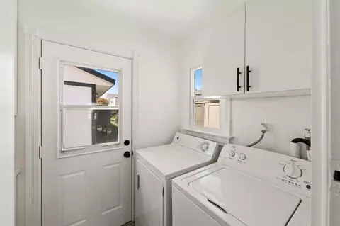 129 Maple Ave, Carlsbad, CA 92008 photo 19