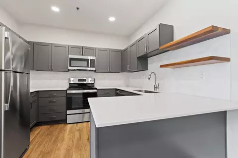 6419 S Vinewood St, Littleton, CO 80120 photo 2