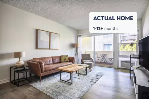 219 S Barrington Ave, Los Angeles, CA 90049