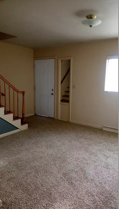 722 Edgemont Blvd, Lansing, MI 48917