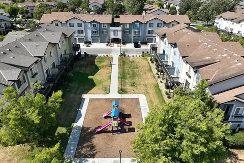 1500 Tulipan Cir, Oxnard, CA 93030 photo 30