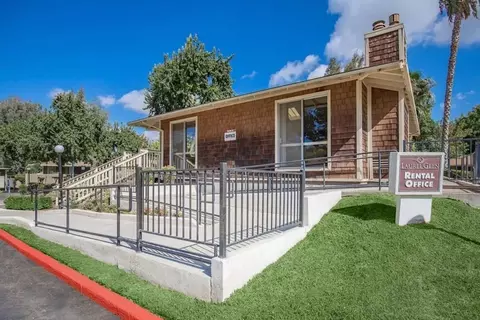777 Loughborough Dr, Merced, CA 95348 photo 2