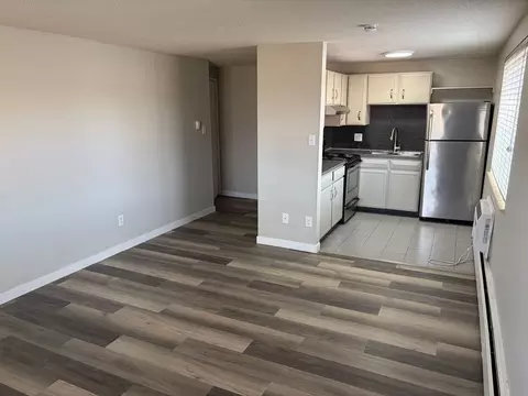 1260 Balsam St, Lakewood, CO 80214