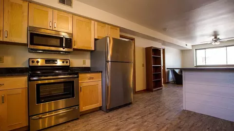 415 N Henry St, Madison, WI 53703