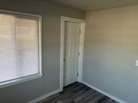 145 S Main St, Jefferson, OR 97352 photo 14