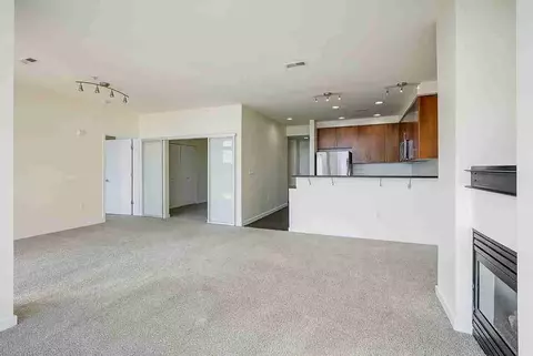2483 Birch Ave N, Seattle, WA 98109 photo 15