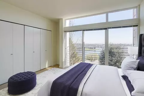 2483 Birch Ave N, Seattle, WA 98109 photo 10