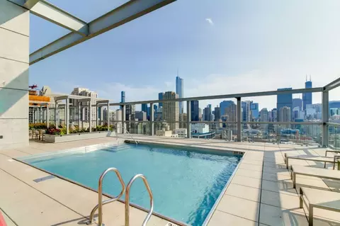 805 N La Salle Dr, Chicago, IL 60610 photo 4