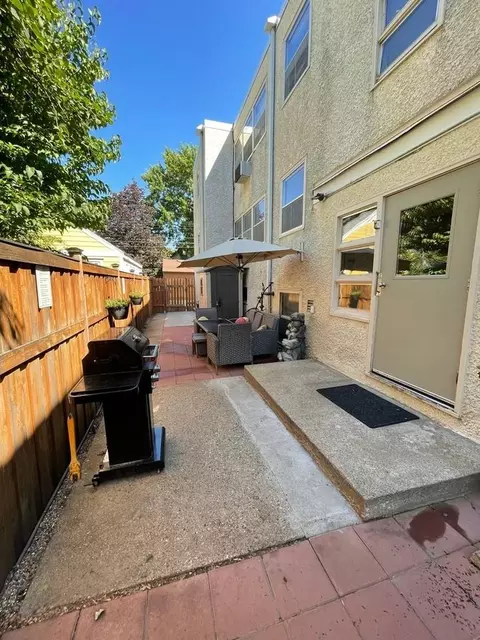 716 W 38th St, Minneapolis, MN 55409