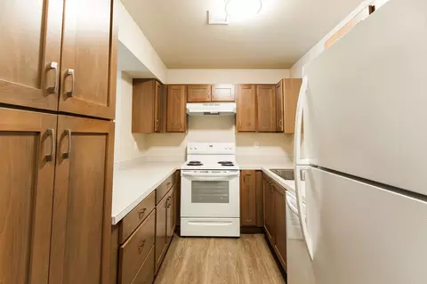 4821 S Kent Des Moines Rd, Kent, WA 98032