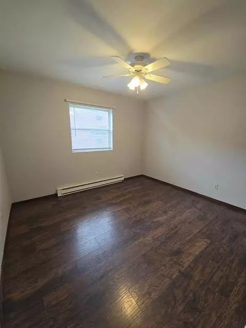 2425-2505 2513 Wesleyan Ave, Rockford, IL 61108
