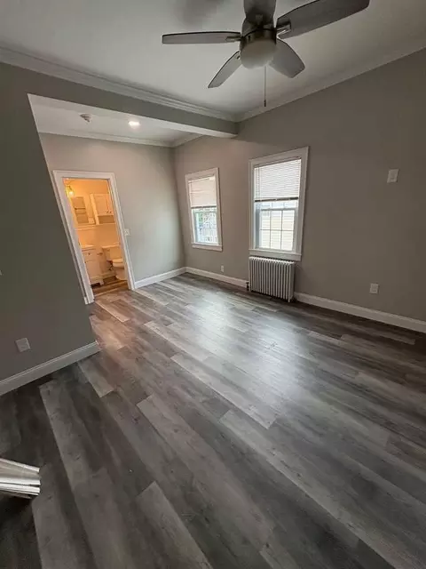 16 Magnolia Ave, Gloucester, MA 01930