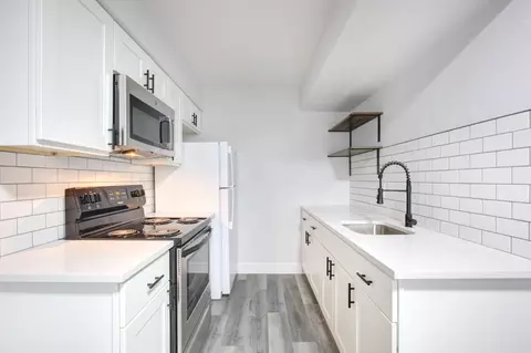 1974 S University Blvd, Denver, CO 80210