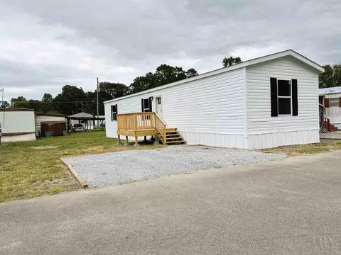 1007 Glentana Rd, Rossville, GA 30741