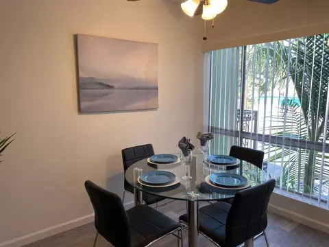 10557 Lindley Ave, Los Angeles, CA 91326