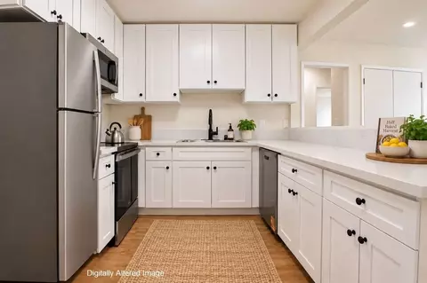 10557 Lindley Ave, Los Angeles, CA 91326