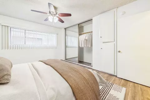 5049 Buffalo Ave, Sherman Oaks, CA 91423