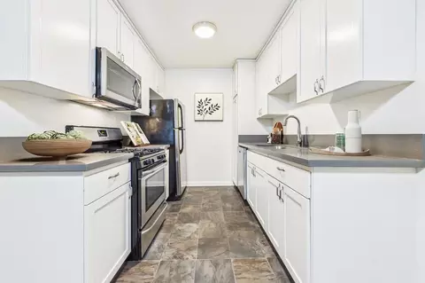 5049 Buffalo Ave, Sherman Oaks, CA 91423