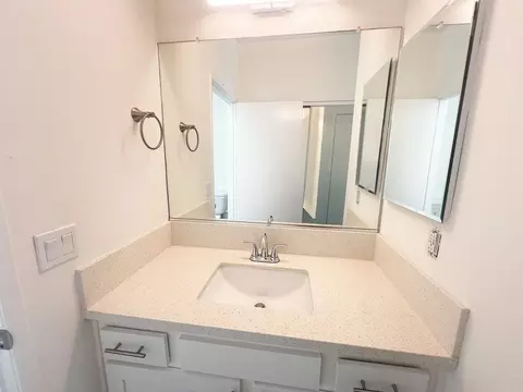 2347 Kerwood Ave, Los Angeles, CA 90064