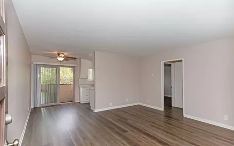 1031 Palm Ave, Carlsbad, CA 92008