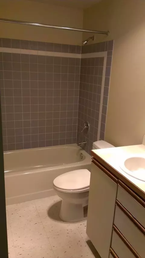5443 Ballard Ave NW, Seattle, WA 98107 photo 4