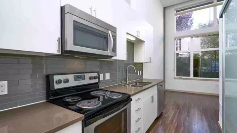 5398 Russell Ave NW, Seattle, WA 98107 photo 14