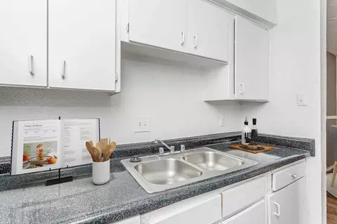 9550 Long Point Rd, Houston, TX 77055 photo 8