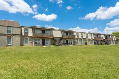 9550 Long Point Rd, Houston, TX 77055 photo 4
