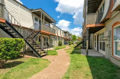 9550 Long Point Rd, Houston, TX 77055 photo 6